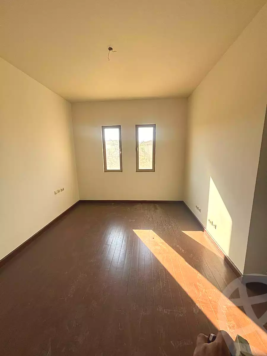 https://aqarmap.com.eg/ar/listing/6922243-for-sale-cairo-mokattam-compounds-uptown-cairo-alba-spendia-uptown-cairo
