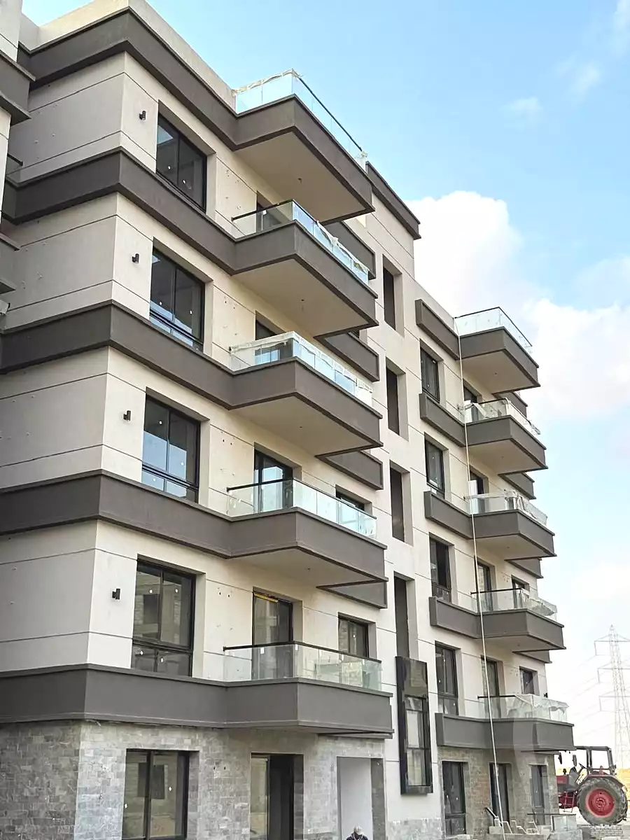 https://aqarmap.com.eg/ar/listing/6922409-for-sale-cairo-el-sheikh-zayed-city-lshykh-zyd-ljdyd-de-joya-taj-misr-new-zayed