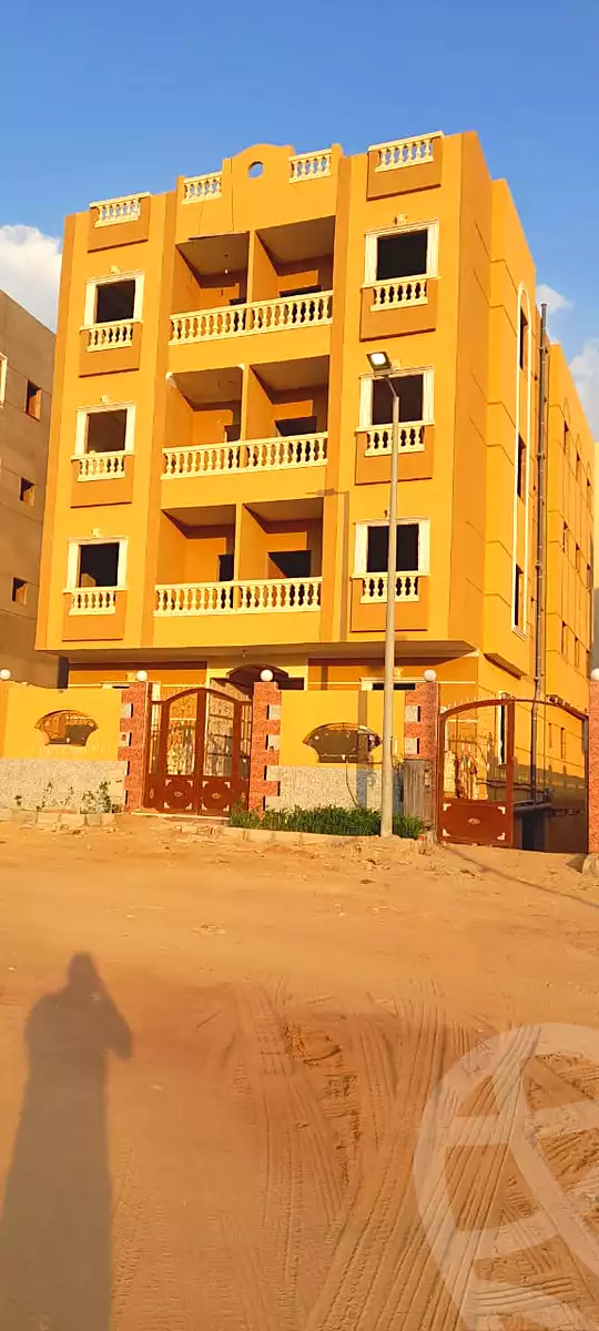 https://aqarmap.com.eg/en/listing/6922572-for-sale-cairo-badr-city-hai-el-ashgar-featured-neighborhood-bait-el-watan