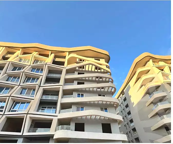 https://aqarmap.com.eg/en/listing/6922975-for-sale-cairo-new-administrative-capital-r7-midtown-condo