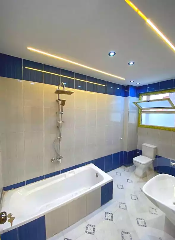 https://aqarmap.com.eg/ar/listing/6923830-for-sale-alexandria-al-agamy-lbytsh