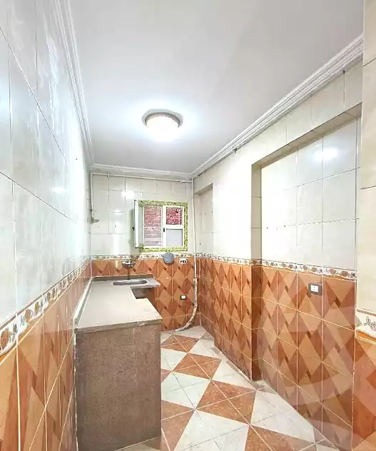 https://aqarmap.com.eg/ar/listing/6923891-for-sale-alexandria-bw-qyr-street-16