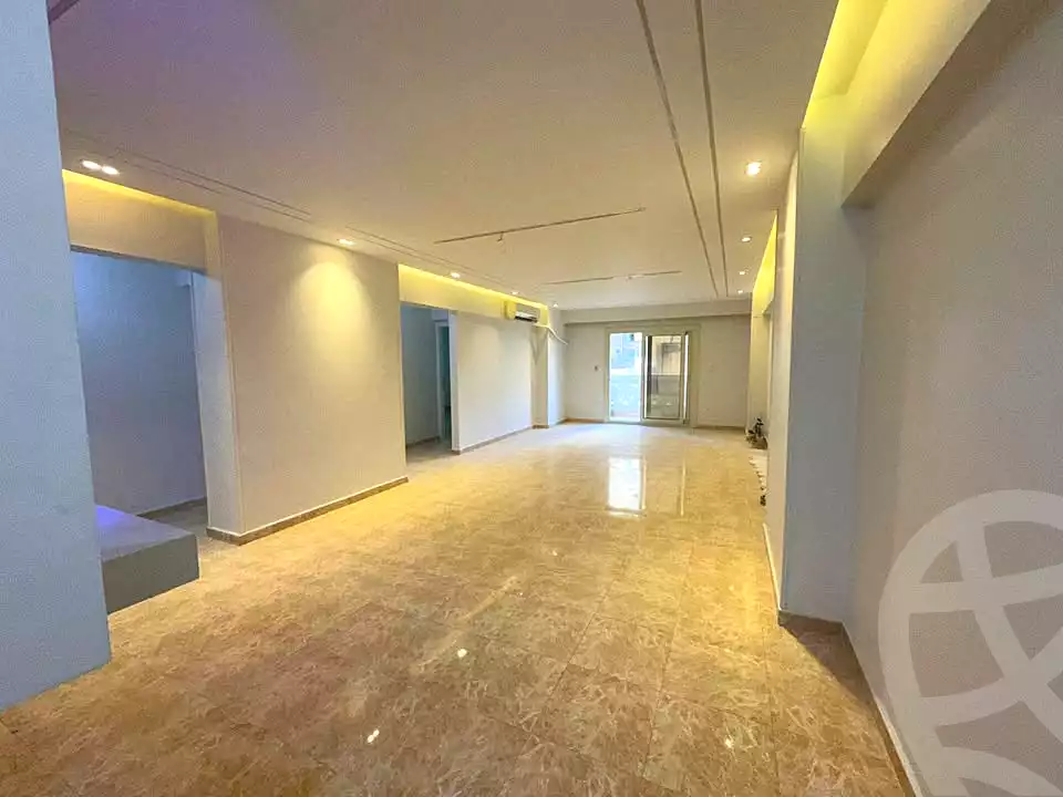 https://aqarmap.com.eg/ar/listing/6923911-for-rent-alexandria-san-stefano