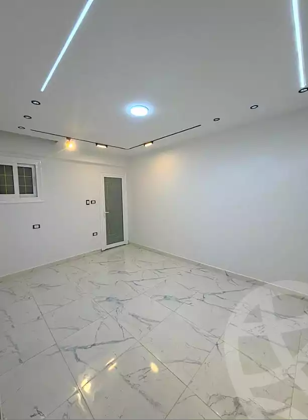 https://aqarmap.com.eg/ar/listing/6924017-for-sale-alexandria-al-agamy-lbytsh-zayed-st