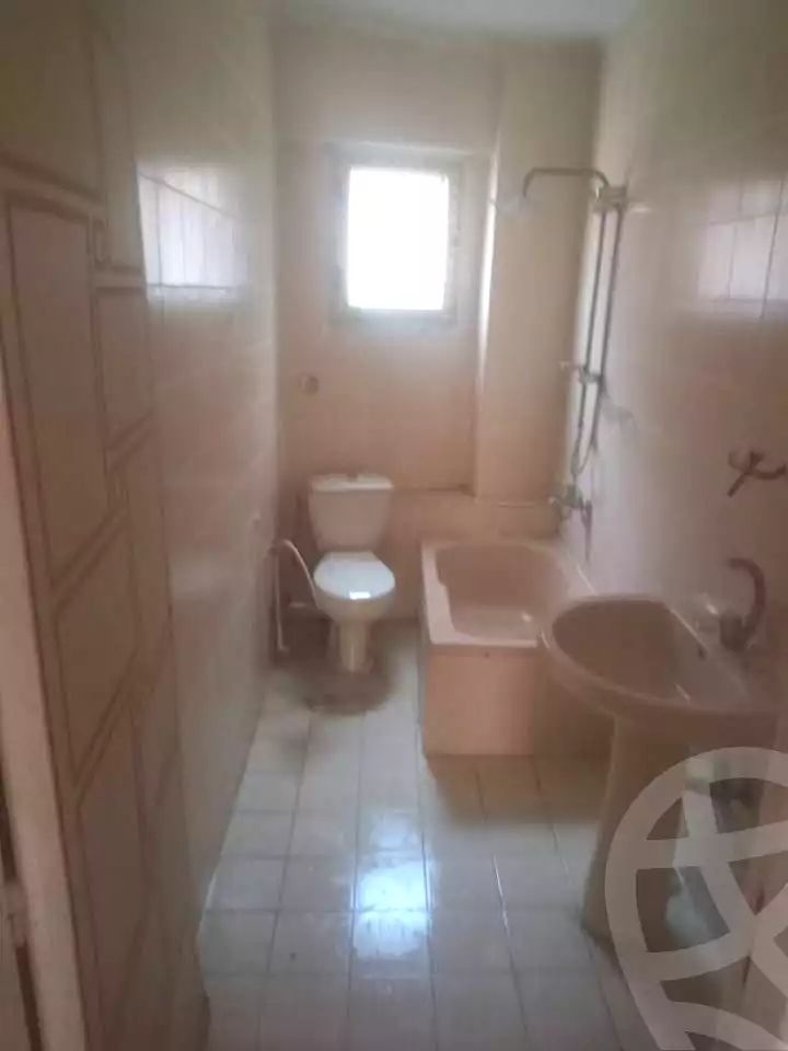 https://aqarmap.com.eg/ar/listing/6924035-for-sale-alexandria-al-agamy-el-hanouvel-radwan-st
