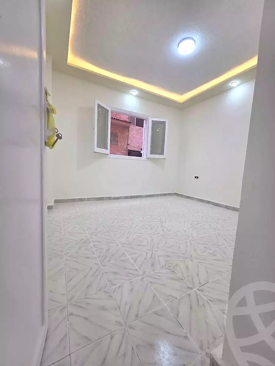 https://aqarmap.com.eg/en/listing/6924087-for-sale-alexandria-al-agamy-shataa-el-nakheel-street-10