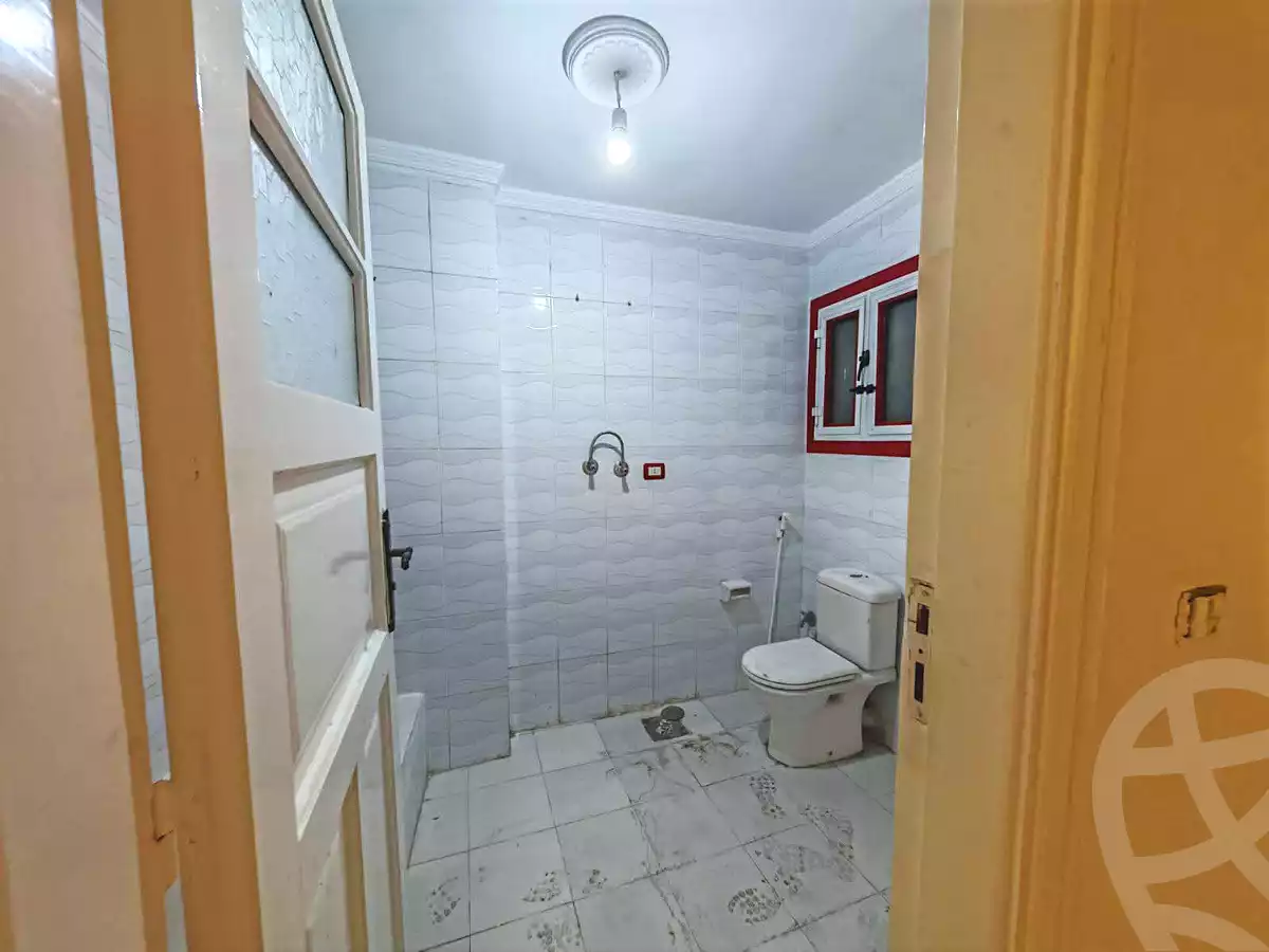 https://aqarmap.com.eg/ar/listing/6925092-for-sale-alexandria-sydy-bshr-tryq-ljysh