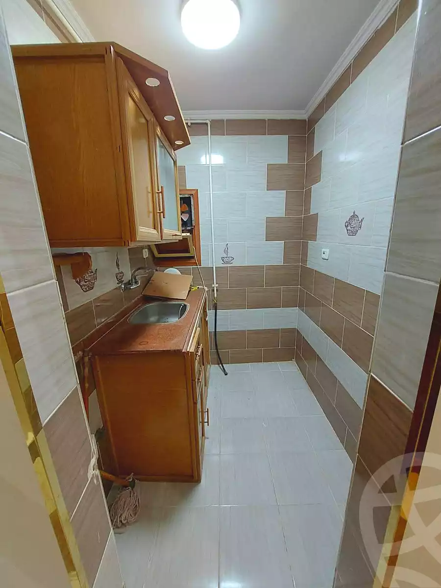 https://aqarmap.com.eg/ar/listing/6925151-for-sale-alexandria-alhadara-new-el-hadra-el-tawheed-st