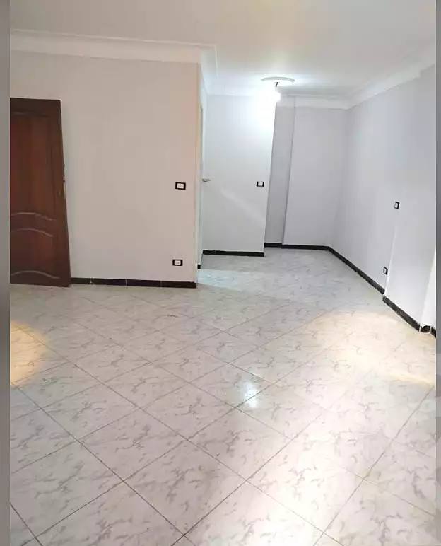 https://aqarmap.com.eg/ar/listing/6925295-for-sale-alexandria-sydy-bshr-sydy-bshr-bhry-gamal-abd-el-nasir-st