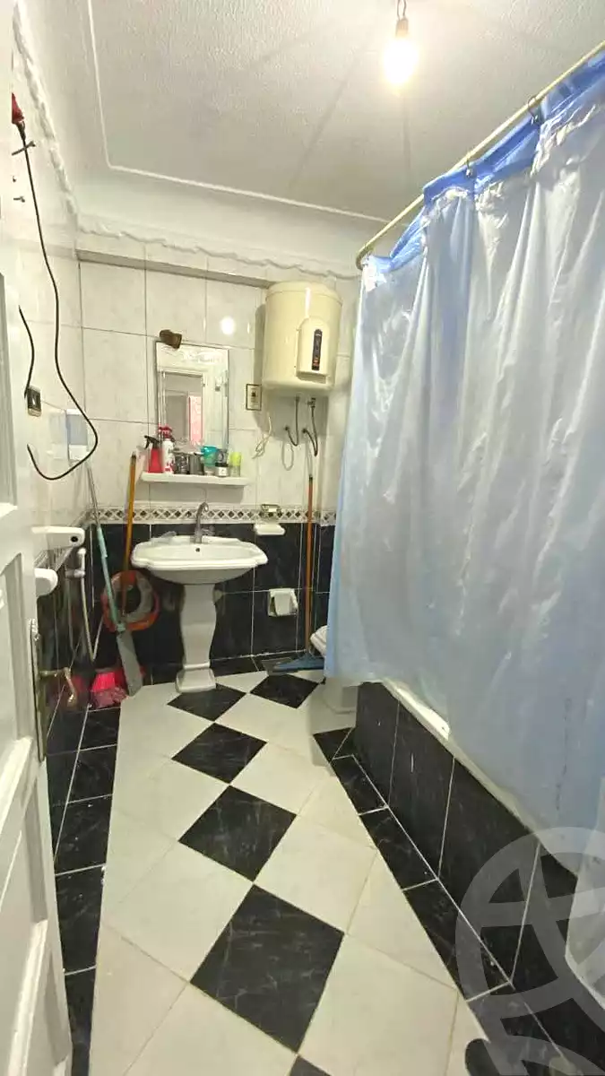 https://aqarmap.com.eg/en/listing/6925325-for-sale-alexandria-al-agamy-lbytsh-al-kaada-st