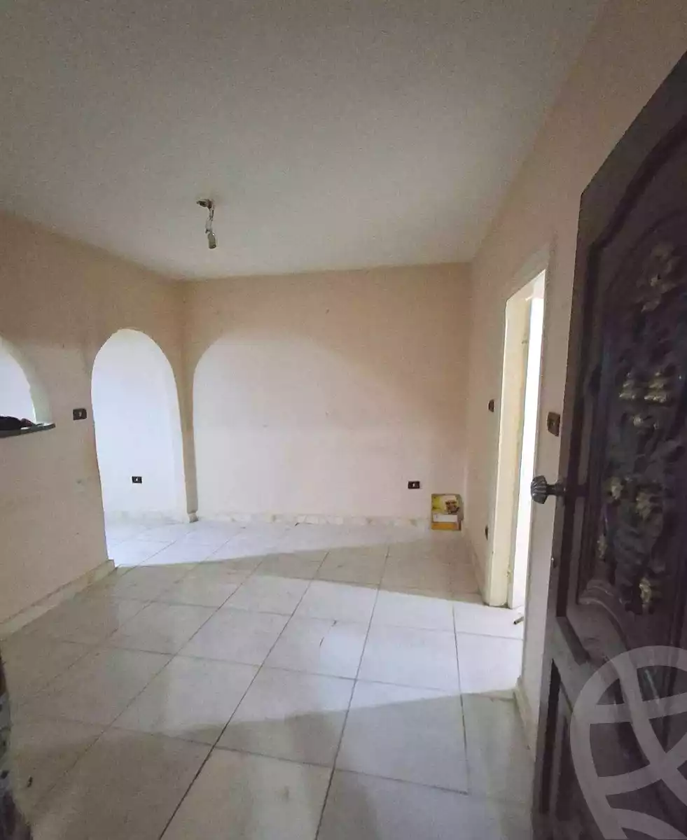 https://aqarmap.com.eg/ar/listing/6925411-for-sale-alexandria-bahray-el-anfoshy-sidi-abou-el-abbas-st
