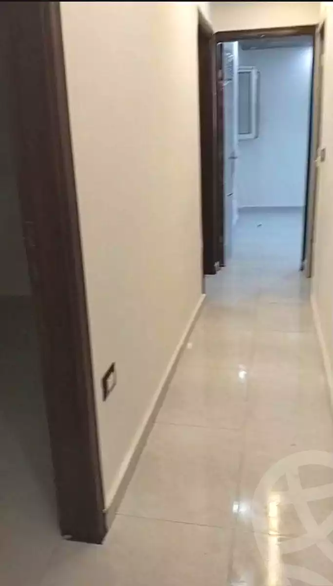 https://aqarmap.com.eg/ar/listing/6925672-for-rent-cairo-ain-shams-mnshy-lthryr