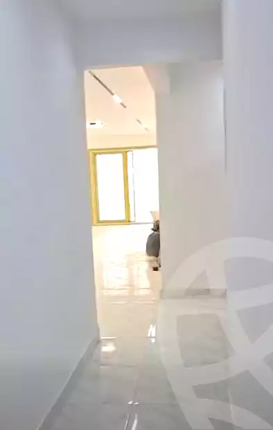 https://aqarmap.com.eg/ar/listing/6925642-for-sale-alexandria-el-asafra-l-sfr-bhry