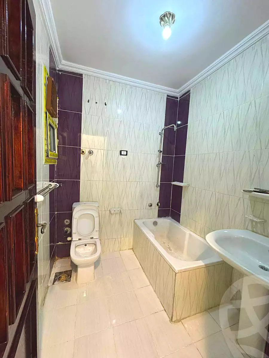 https://aqarmap.com.eg/en/listing/6926061-for-sale-alexandria-al-agamy-shataa-el-nakheel
