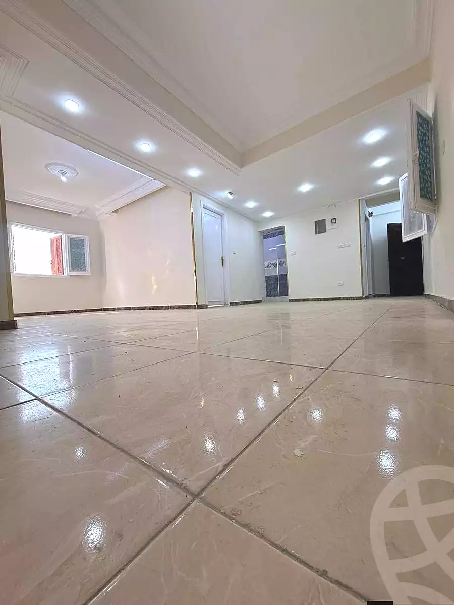 https://aqarmap.com.eg/ar/listing/6926413-for-sale-cairo-helwan-helwan-el-sharkeya-abd-el-rahman-pasha-st
