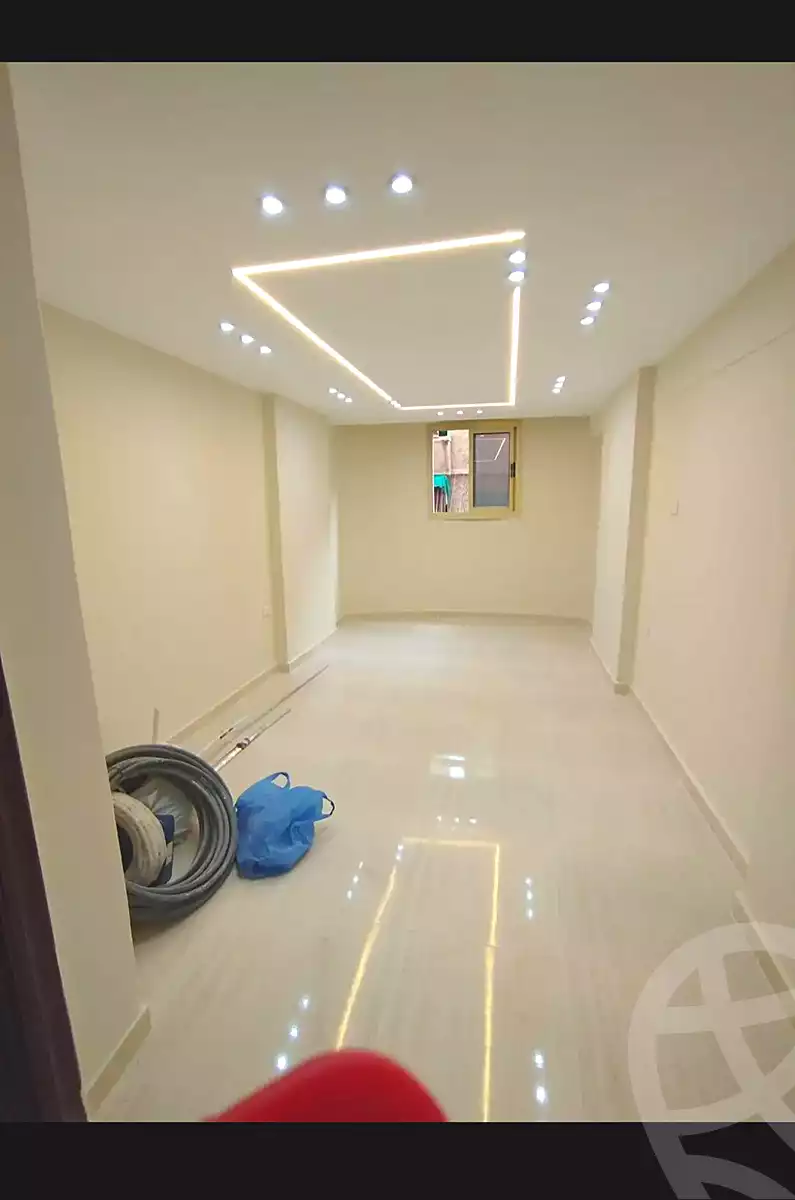 https://aqarmap.com.eg/ar/listing/6926956-for-sale-alexandria-sydy-bshr-sydy-bshr-bhry-gamal-abd-el-nasir-st
