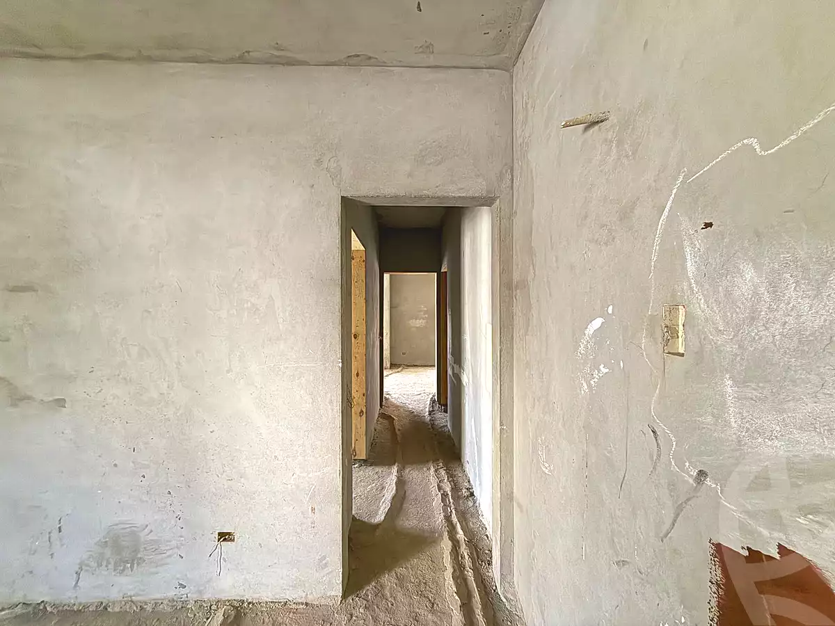 https://aqarmap.com.eg/en/listing/6926978-for-sale-cairo-new-cairo-compounds-hyde-park-centre-ville-hyde-park