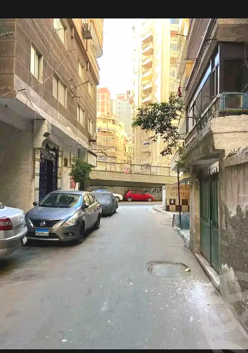 https://aqarmap.com.eg/en/listing/6926994-for-sale-alexandria-el-asafra-l-sfr-bhry