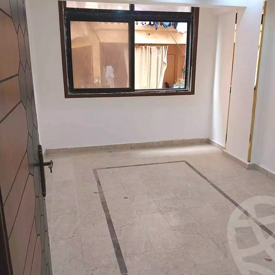 https://aqarmap.com.eg/ar/listing/6927254-for-sale-alexandria-al-agamy-lbytsh-ibrahim-othman-st