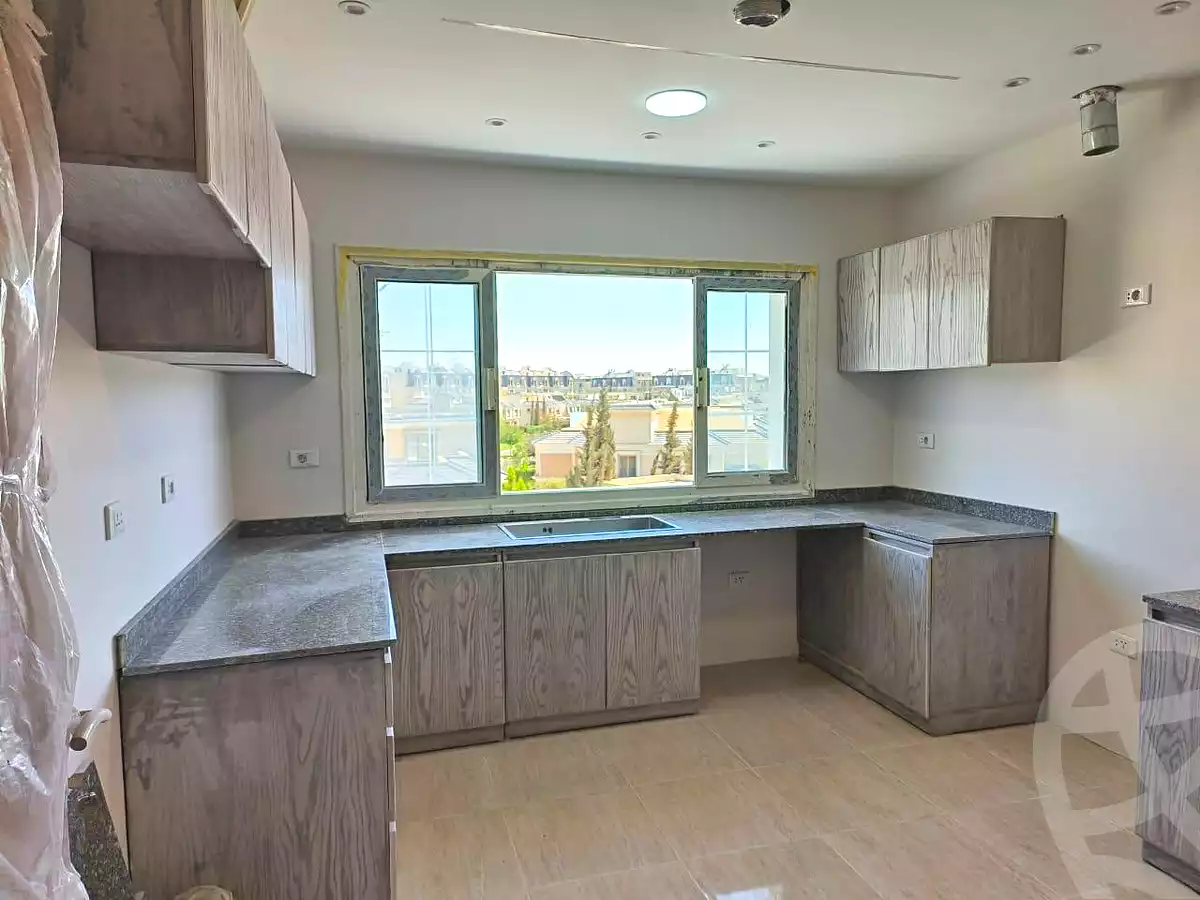 https://aqarmap.com.eg/en/listing/6927294-for-rent-cairo-new-cairo-compounds-mountain-view-hyde-park