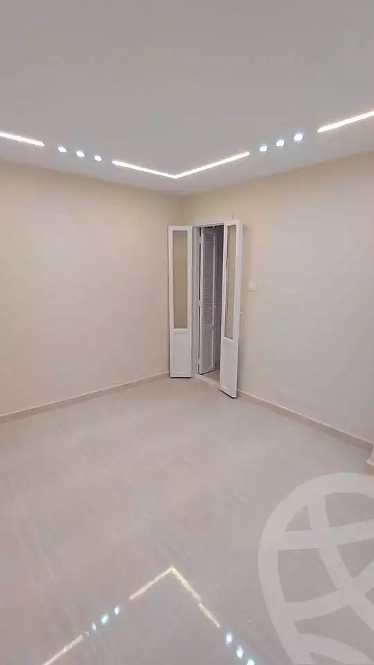 https://aqarmap.com.eg/ar/listing/6927548-for-sale-alexandria-sydy-bshr-sydy-bshr-bhry
