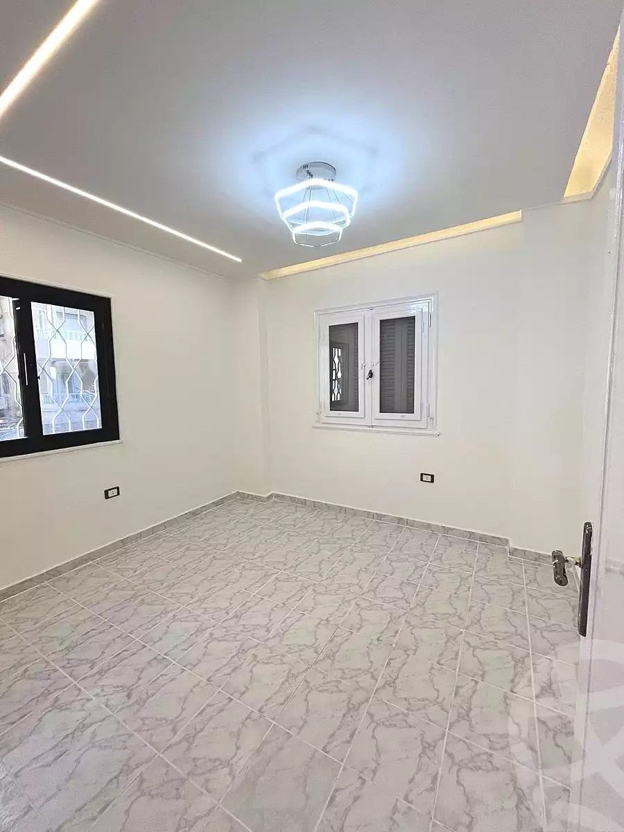 https://aqarmap.com.eg/ar/listing/6927669-for-sale-alexandria-al-agamy-shataa-el-nakheel
