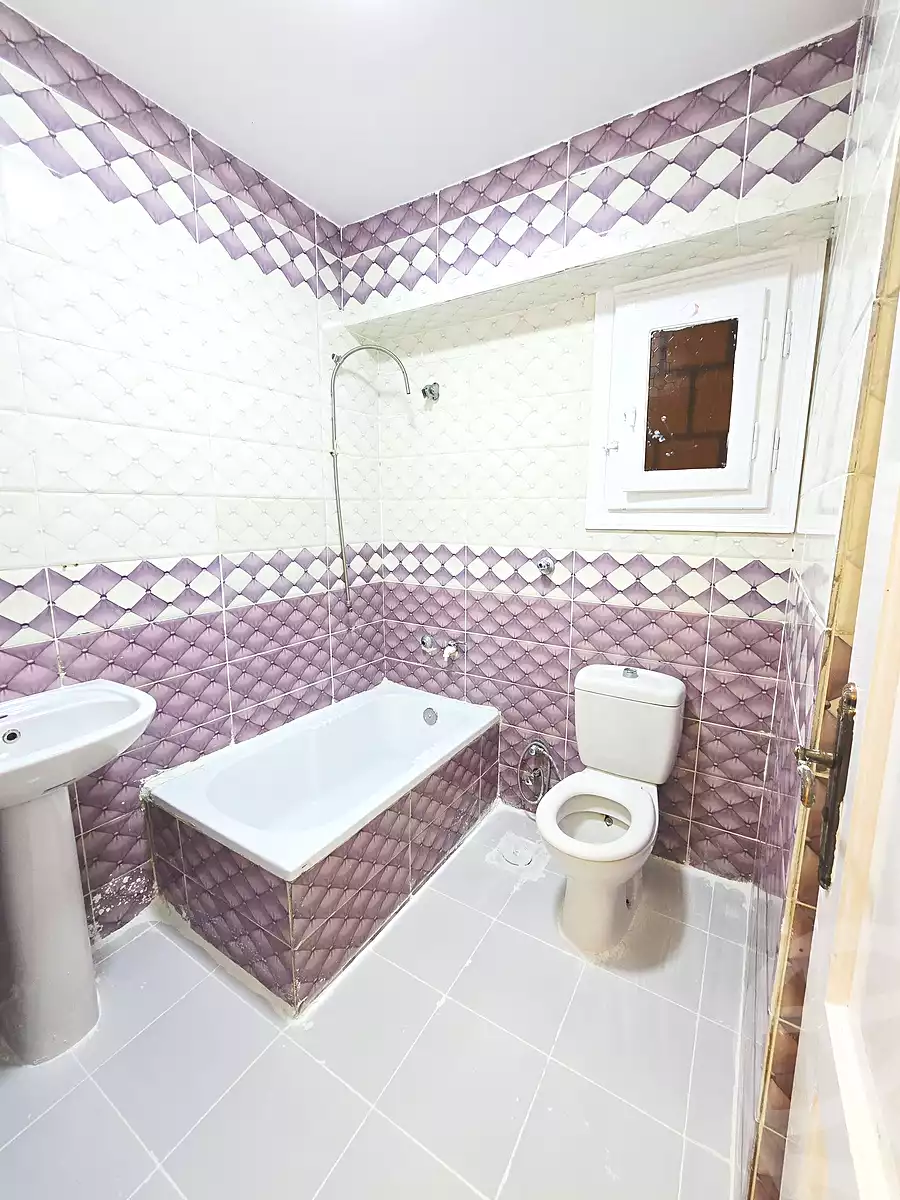 https://aqarmap.com.eg/ar/listing/6927684-for-sale-alexandria-al-agamy-shataa-el-nakheel