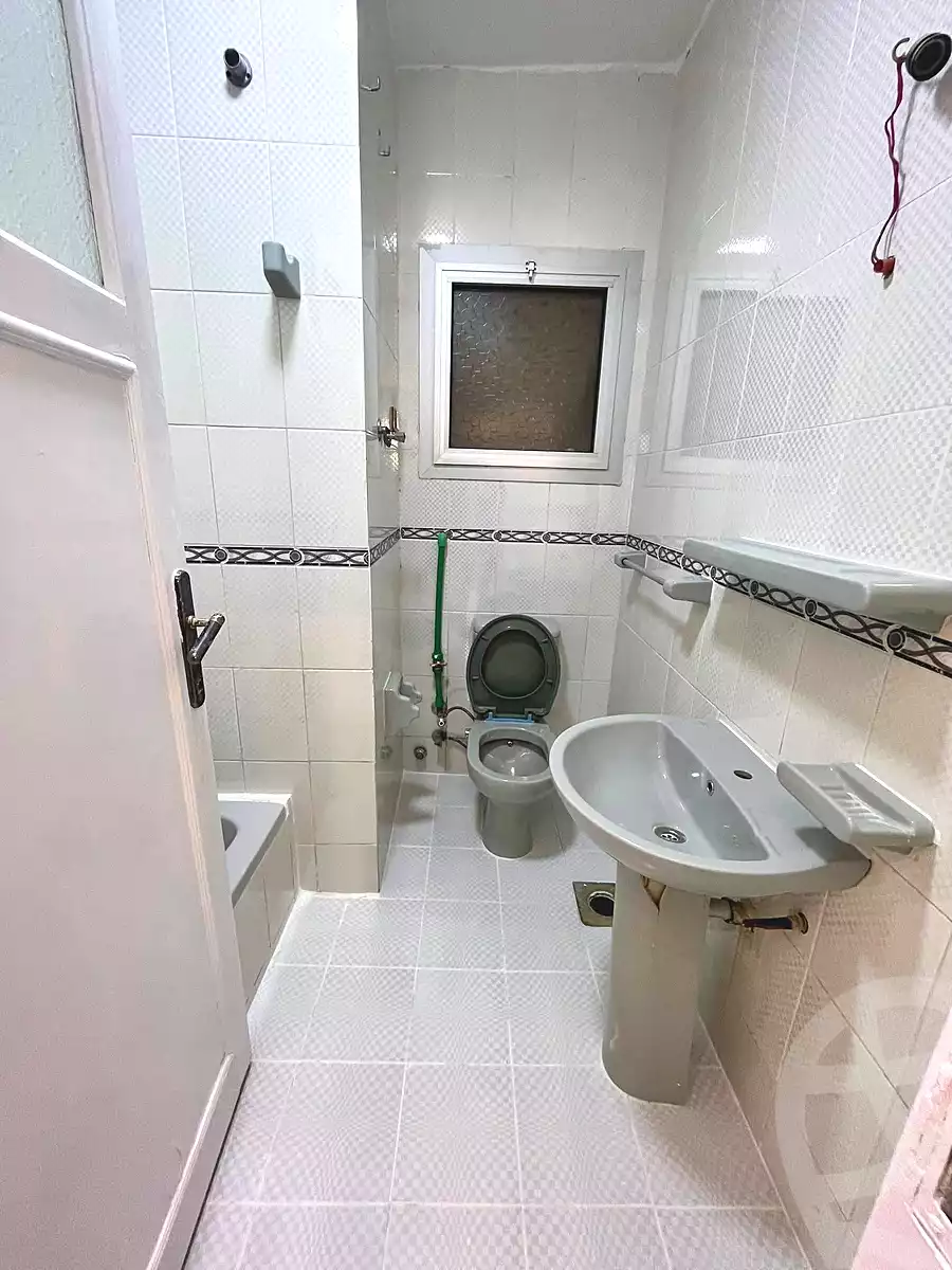 https://aqarmap.com.eg/ar/listing/6927691-for-sale-alexandria-al-agamy-shataa-el-nakheel