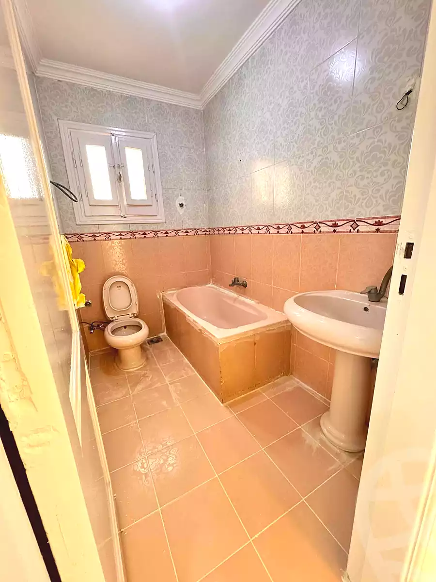 https://aqarmap.com.eg/en/listing/6927706-for-sale-alexandria-al-agamy-shataa-el-nakheel