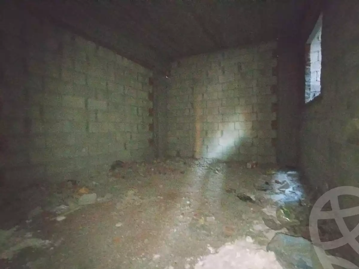 https://aqarmap.com.eg/ar/listing/6927788-for-sale-alexandria-al-agamy-el-hanouvel