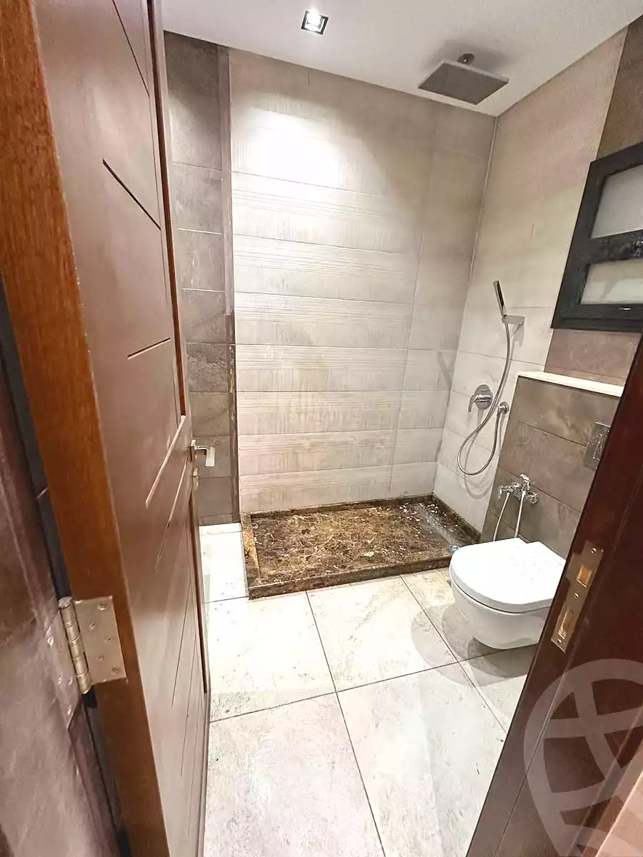 شقة بغرفتي نوم في سكاي كوندوز، صورة ٩ من ١١