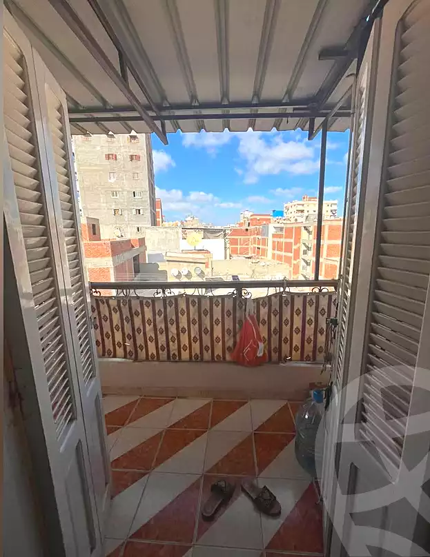 https://aqarmap.com.eg/ar/listing/6928053-for-sale-alexandria-alhadara-new-el-hadra