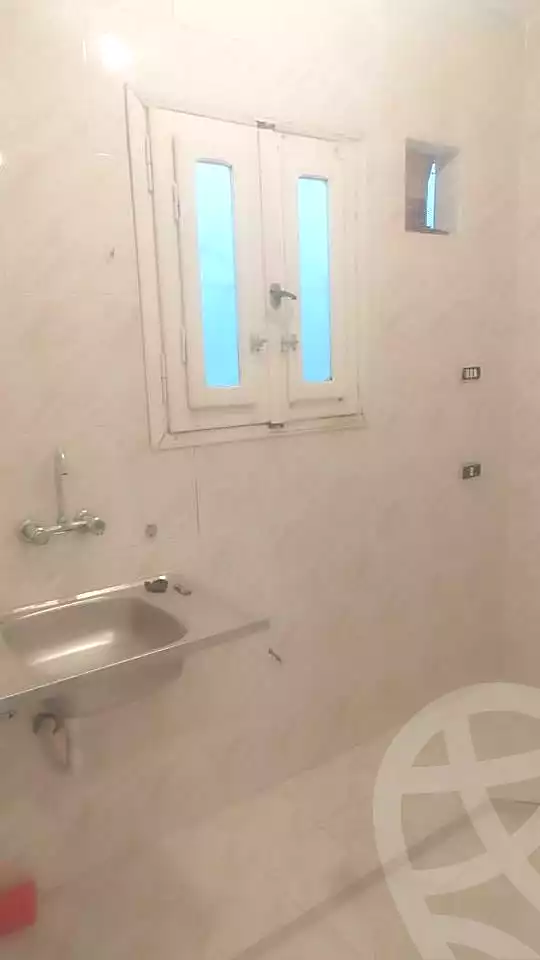 https://aqarmap.com.eg/ar/listing/6928147-for-sale-alexandria-al-agamy-el-hanouvel-kasr-al-quiri-st-1
