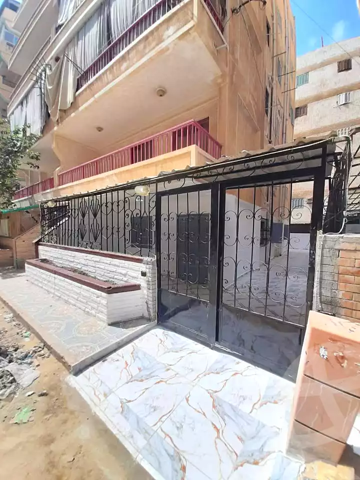 https://aqarmap.com.eg/ar/listing/6928586-for-sale-alexandria-al-agamy-shataa-el-nakheel