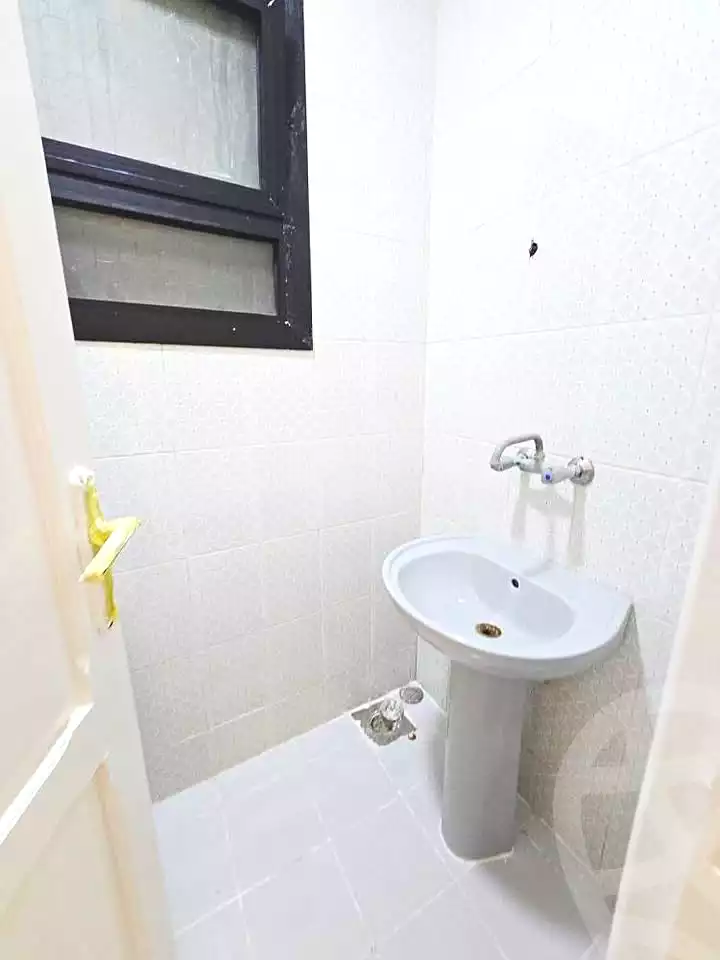 https://aqarmap.com.eg/en/listing/6928619-for-sale-alexandria-al-agamy-shataa-el-nakheel