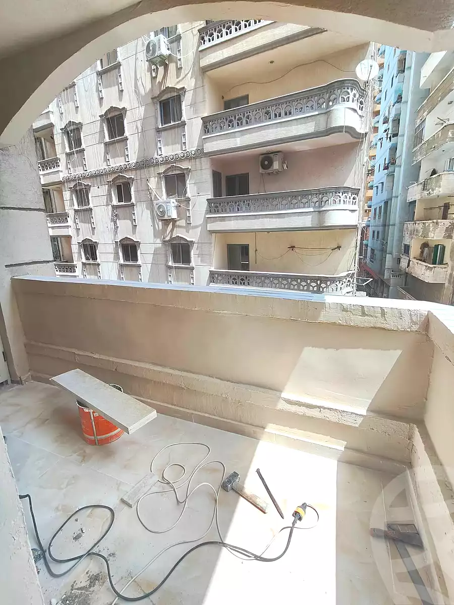 https://aqarmap.com.eg/ar/listing/6929475-for-sale-alexandria-sydy-bshr-sydy-bshr-bhry