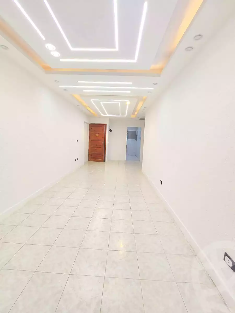 https://aqarmap.com.eg/ar/listing/6929834-for-sale-alexandria-al-agamy-shataa-el-nakheel
