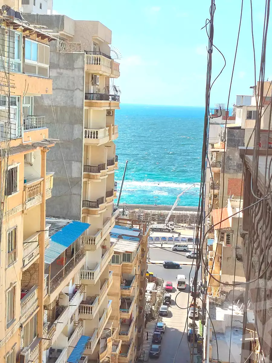 https://aqarmap.com.eg/ar/listing/6929876-for-sale-alexandria-miami-kaad-assrab-al-bhar-st