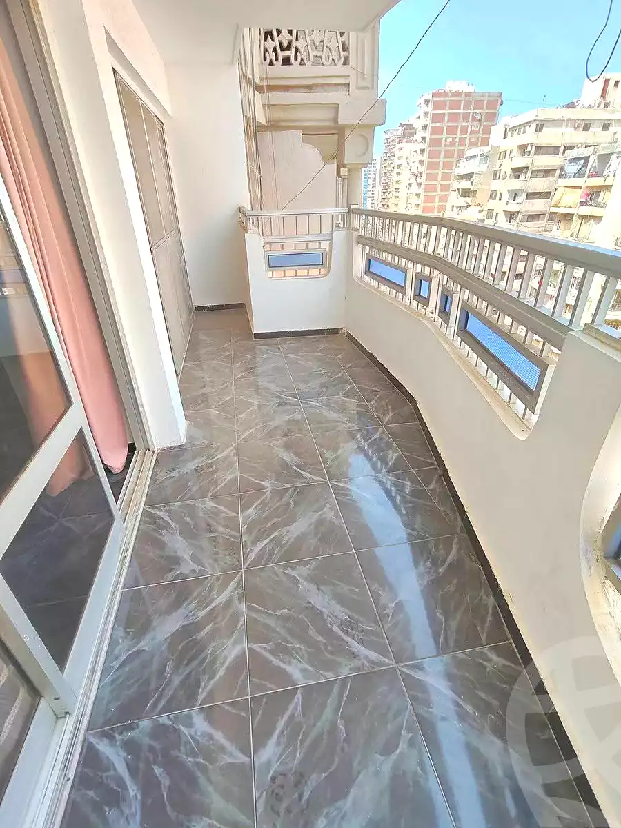 https://aqarmap.com.eg/en/listing/6930012-for-sale-alexandria-sydy-bshr-sydy-bshr-bhry-shr-mhmwd-l-yswy