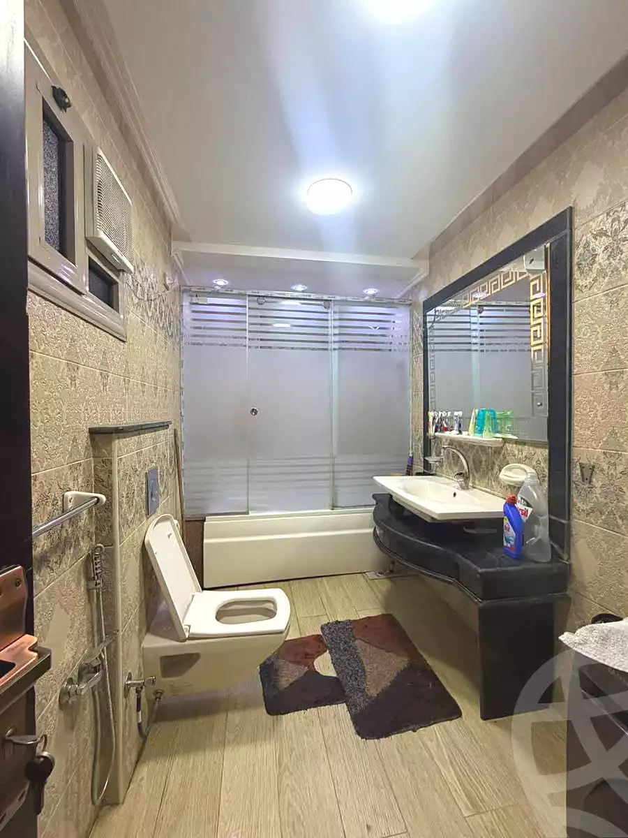 https://aqarmap.com.eg/en/listing/6930033-for-sale-cairo-helwan-helwan-el-sharkeya-heidar-st