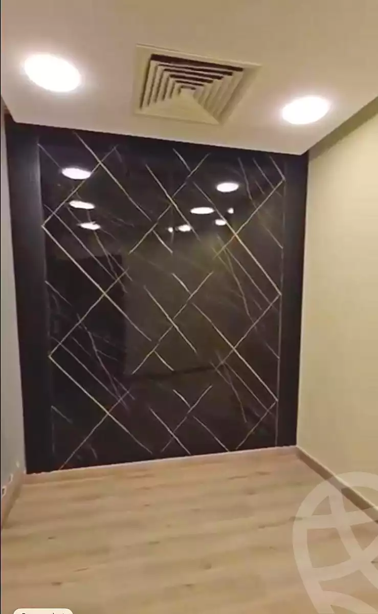 https://aqarmap.com.eg/ar/listing/6930248-for-rent-cairo-new-cairo-90th-street-northern-90th-street