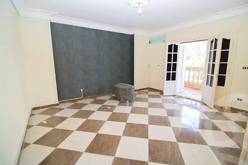 https://aqarmap.com.eg/ar/listing/6930357-for-sale-alexandria-zezenia