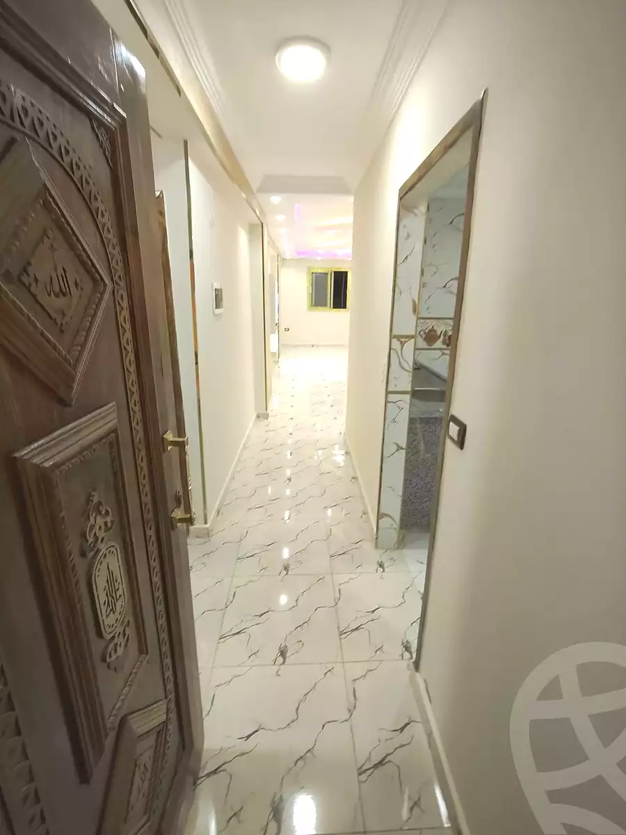https://aqarmap.com.eg/en/listing/6930609-for-sale-cairo-helwan-hadayek-helwan-el-eshrein-st