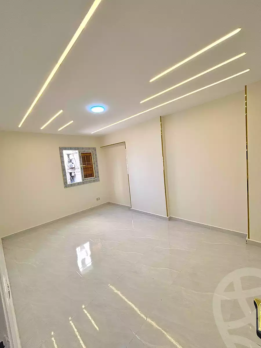 https://aqarmap.com.eg/ar/listing/6930686-for-sale-alexandria-sydy-bshr-sydy-bshr-bhry-shr-mhmwd-l-yswy