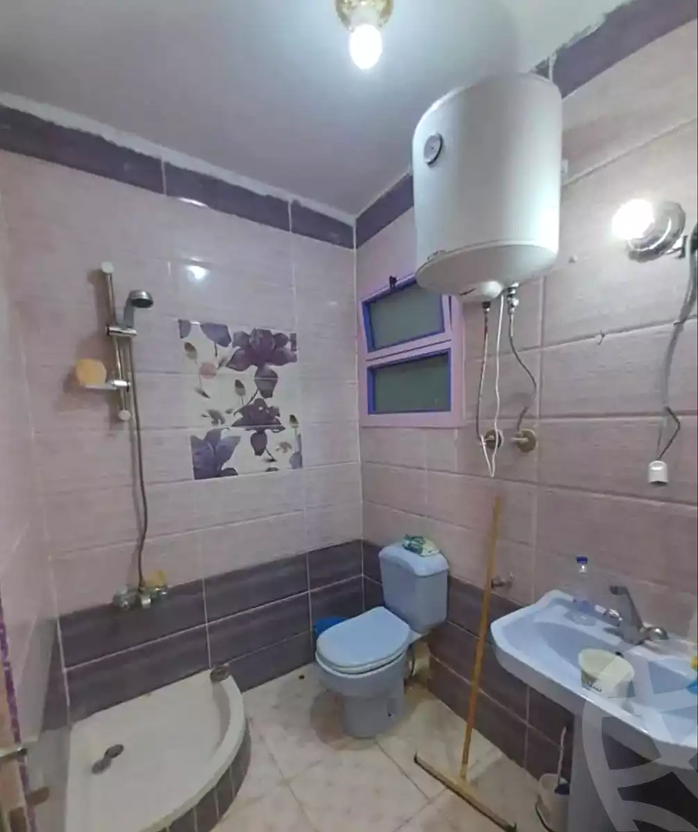 https://aqarmap.com.eg/ar/listing/6930860-for-sale-alexandria-al-agamy-lbytsh-el-hanafeya-st
