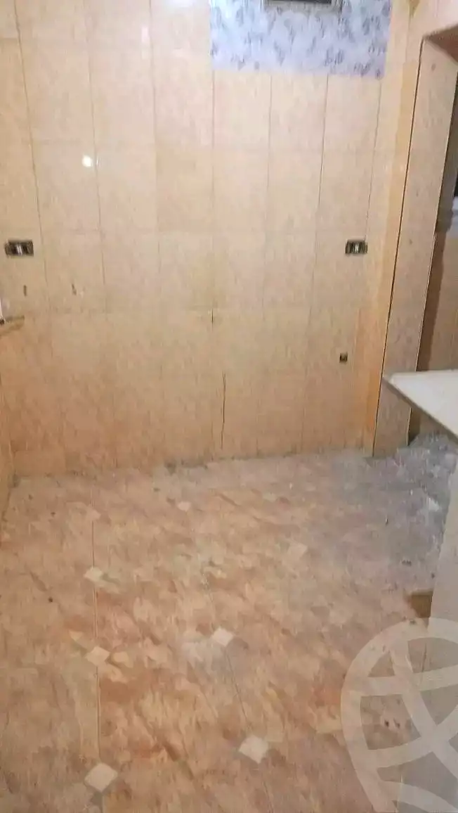 https://aqarmap.com.eg/ar/listing/6931150-for-sale-cairo-15th-of-may-mjwr-25