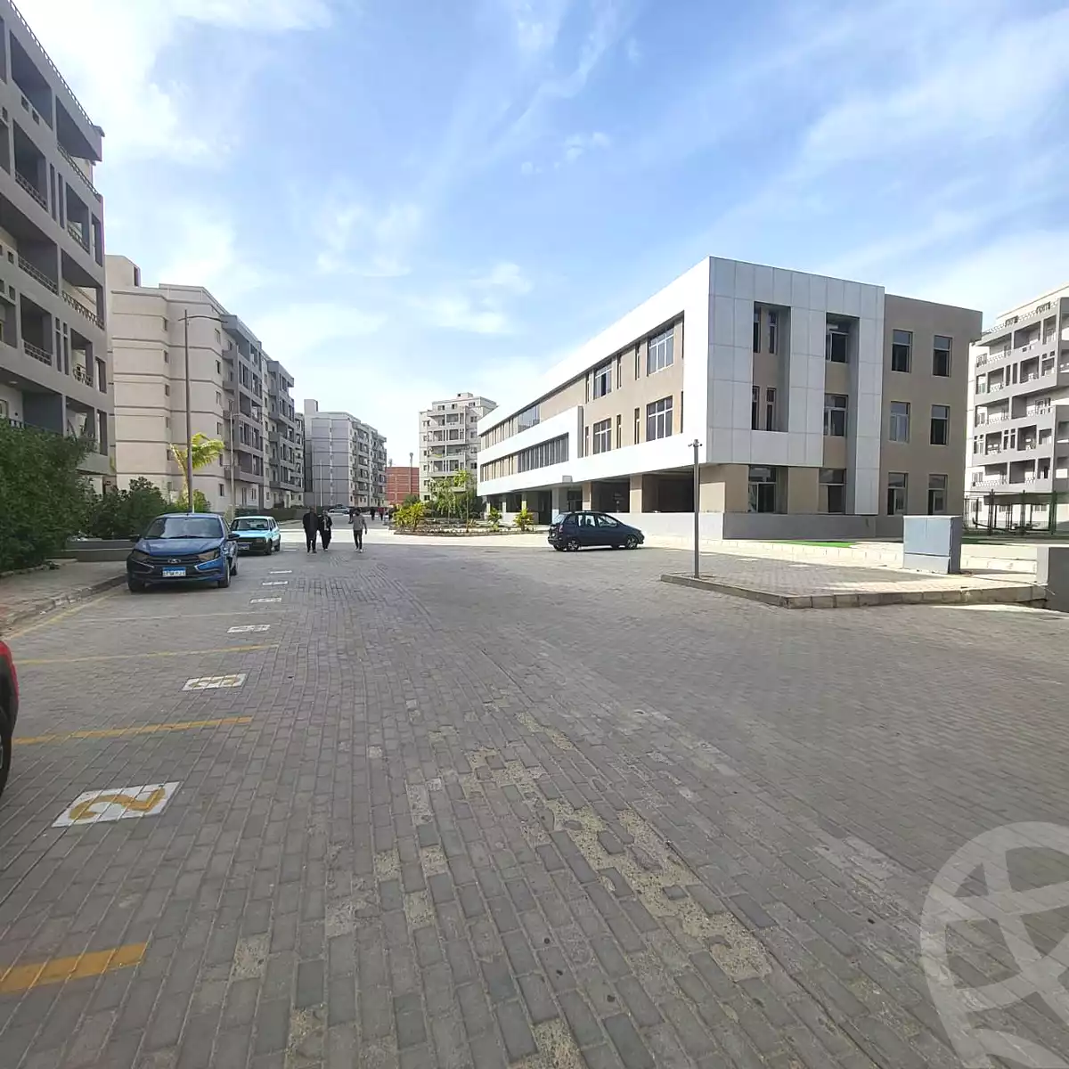 https://aqarmap.com.eg/en/listing/6931918-for-sale-cairo-6th-of-october-hadaeq-october-compounds-sun-capital