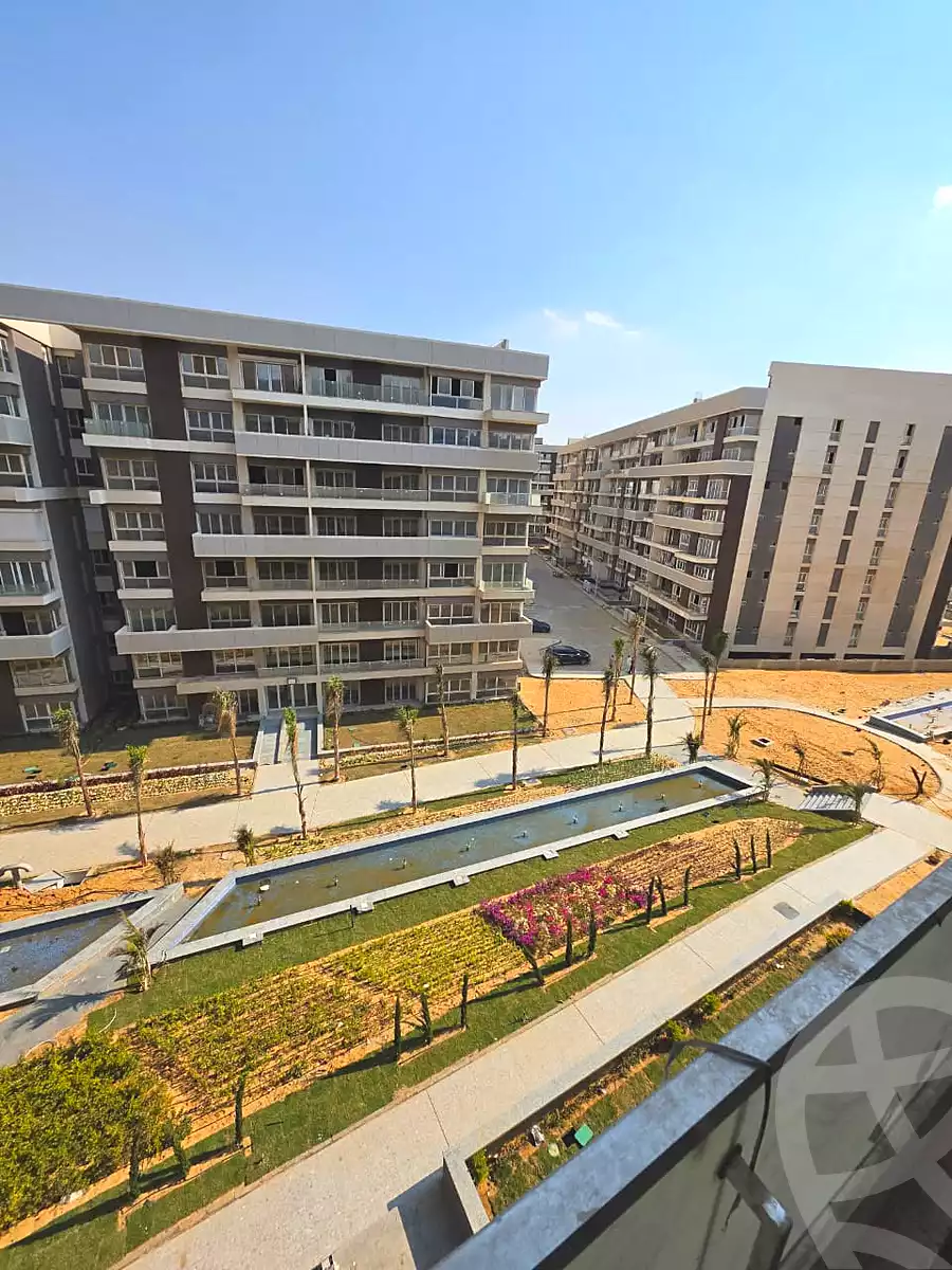 https://aqarmap.com.eg/ar/listing/6931895-for-sale-cairo-new-administrative-capital-r7-scenario