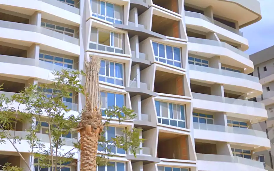 https://aqarmap.com.eg/en/listing/6932224-for-sale-cairo-new-cairo-compounds-midtown