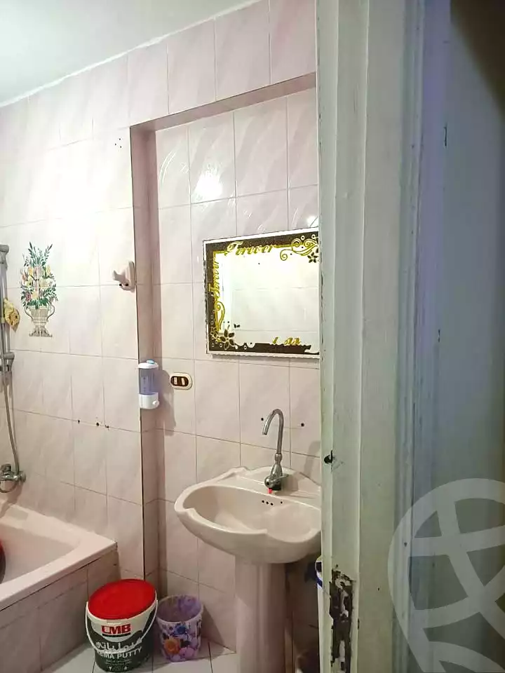 https://aqarmap.com.eg/ar/listing/6929998-for-sale-alexandria-al-agamy-lbytsh-el-saleheen-mosque-st